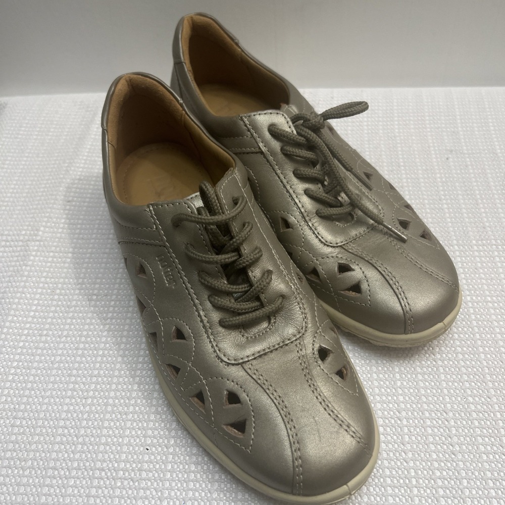 Hotter Day Time Sneaker‎ White  Perforated Leather Womens Size 6